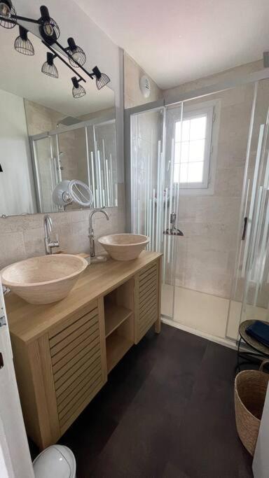 Maison Vue Mer Omaha Beach Виервил-сюр-Мер Екстериор снимка